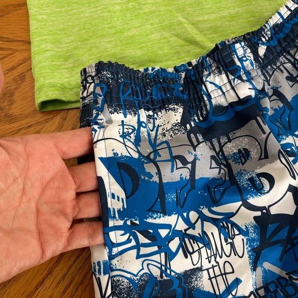 Disney Pixar Toy Story and Reebok Boys’ Outfit 2 pieces Sz 4T Gently used - Picture 6 of 8